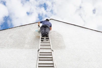Peinture extérieure au Broc — façades et ravalement
